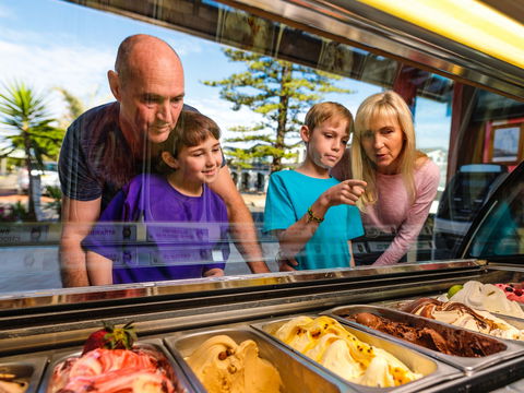 Lennox Gelato And Coffee Co - NT Tourism 0