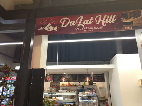 DaLat Hill Cafe & Steakhouse - NT Tourism 0