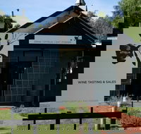 Drink Ottelia  Eat Fodder - NT Tourism