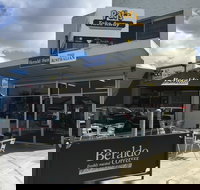 Pat's Takeaway - Accommodation NT