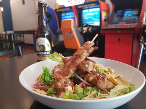 Token Arcade & Kitchen - Accommodation NT 1