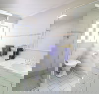 Ipsos - Accommodation NT