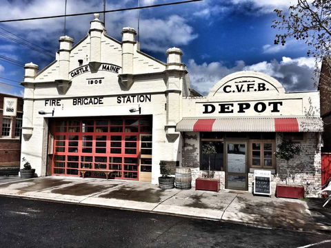Cafe Republic & Eating Depot - NT Tourism 0