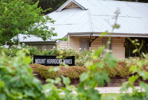 Mount Horrocks Wines - NT Tourism 0