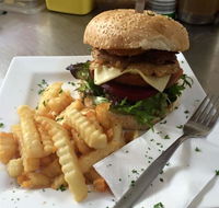 Ronnie'z Cafe and Take Away - NT Tourism