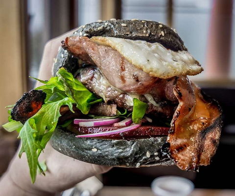 Burger Bar At The Knickerbocker - Accommodation NT 0