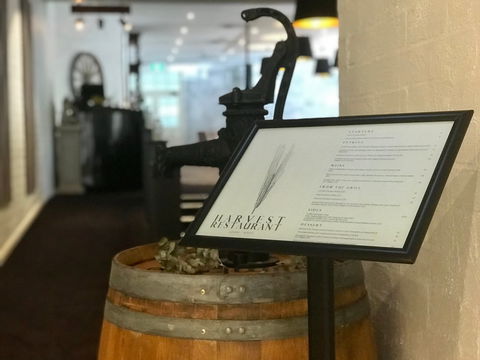Harvest Restaurant Windsor - NT Tourism 2