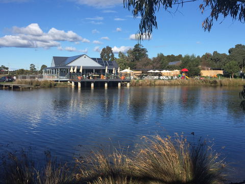 Puddleduck Vineyard - NT Tourism 0