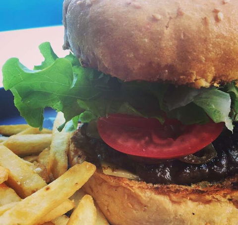 Muddy's Cafe - NT Tourism 0