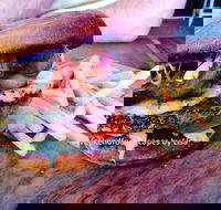 3 Monkeys Cafe - Accommodation NT