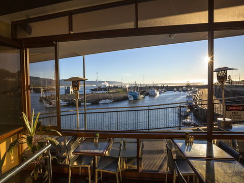 Bombora Seafood - NT Tourism 0