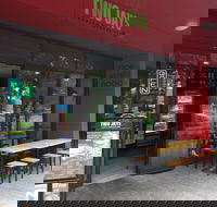 Two Jays Burger Joint - Sydney Olympic Park - Accommodation NT