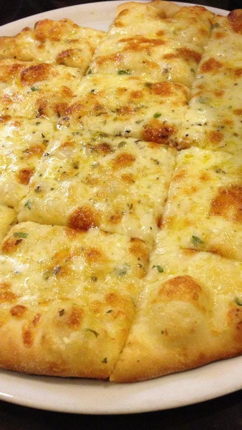 Liza's Woodfire Pizza - NT Tourism 0