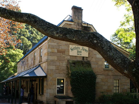 Settlers Arms Inn - Accommodation NT 0