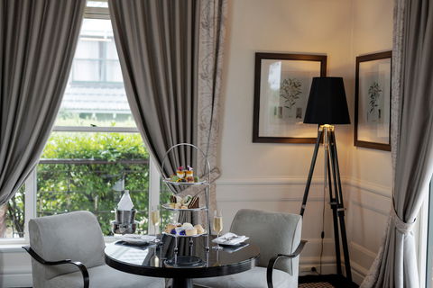 The Lounge At Lilianfels - NT Tourism 1