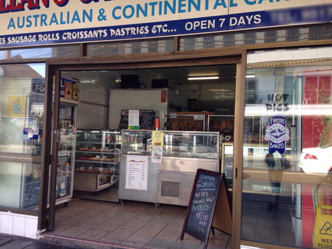 Allan's Cake Hot Bread - Accommodation NT 0