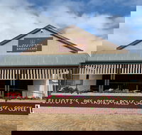 Elliott's Bakery  Cafe - NT Tourism