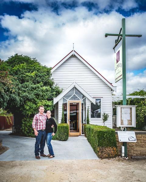 Pipers Of Penola - NT Tourism 0