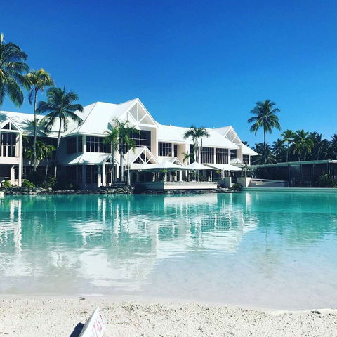 Sheraton Mirage Resort & Spa - NT Tourism 0