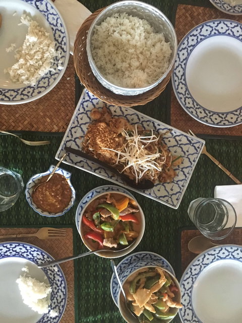 Everton Hills Seafood - Accommodation NT 0