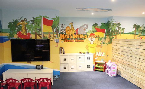 Willow Lounge Grill & Cafe - NT Tourism 3