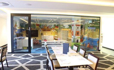 Willow Lounge Grill & Cafe - NT Tourism 5