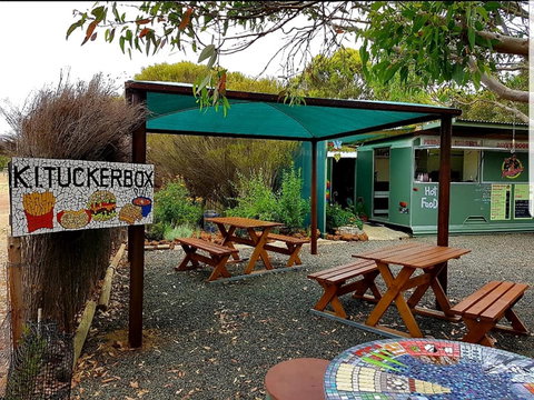 KI Tuckerbox - Accommodation NT 0