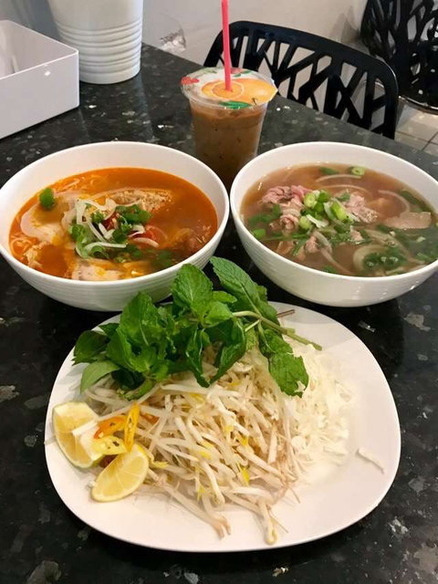 Phuong Trinh Vietnamese & Chinese - Accommodation NT 0