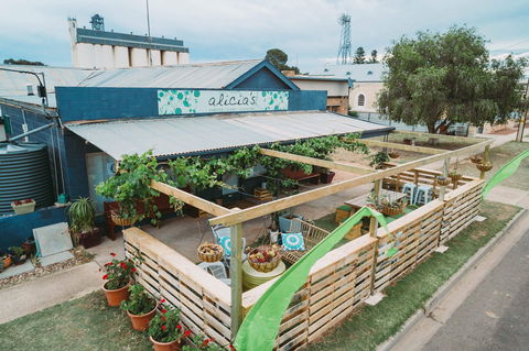 Alicia's Cafe - Accommodation NT 0