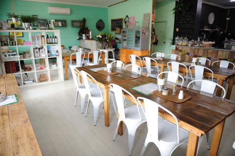 Alicia's Cafe - Accommodation NT 1