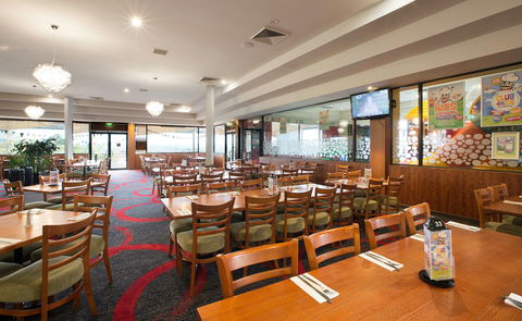 Cherry Hill Tavern - NT Tourism 0