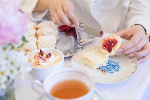Mary Eats Cake - NT Tourism 2