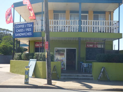 The Point Cafe And Takeaway - Accommodation NT 0