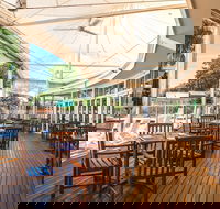 Poolside Restaurant and Bar - NT Tourism