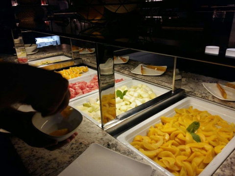 The Grange Buffet - NT Tourism 0