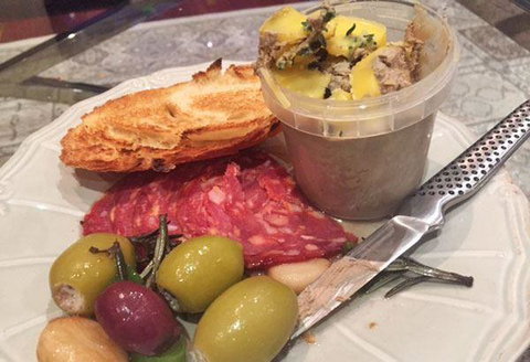 Long Road Bistro - Accommodation NT 16