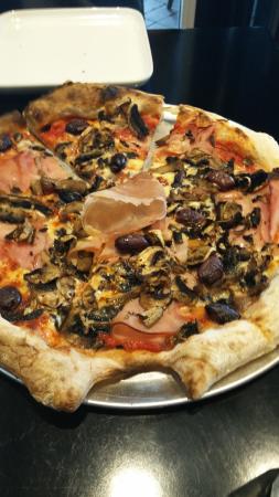 Uno Caffe & Pizzeria - NT Tourism 0