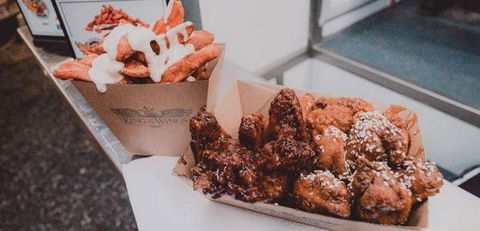 King Of The Wings Food Truck - Accommodation NT 30