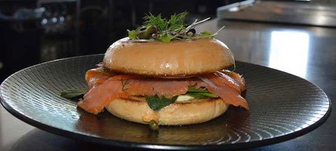 The Vinyard Restaurant & Wine Bar - NT Tourism 0