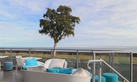 The Vinyard Restaurant & Wine Bar - NT Tourism 6