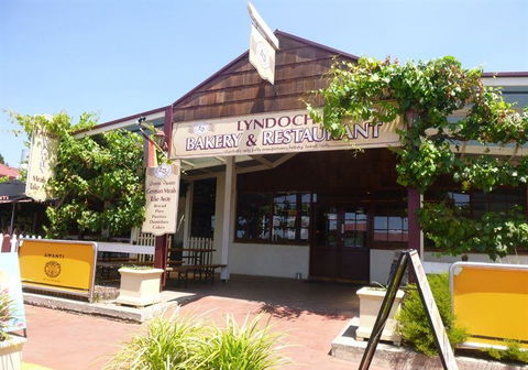 Lyndoch Bakery & Restaurant - NT Tourism 6