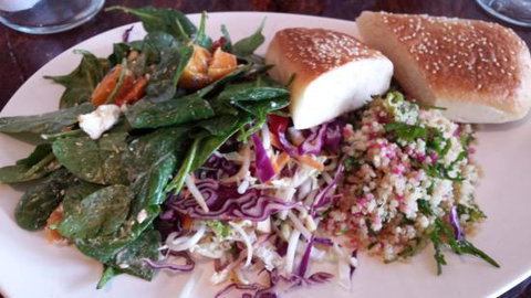 Earth Market Cafe - Accommodation NT 0