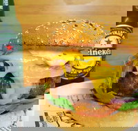 Farmhouse Burgers and Grill - Accommodation NT