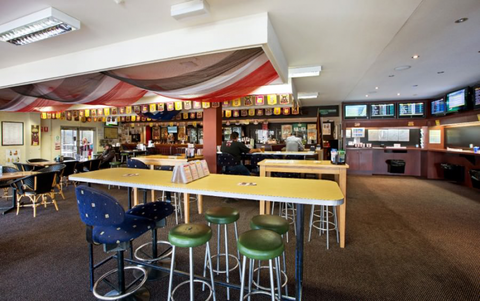Commercial Hotel - NT Tourism 2