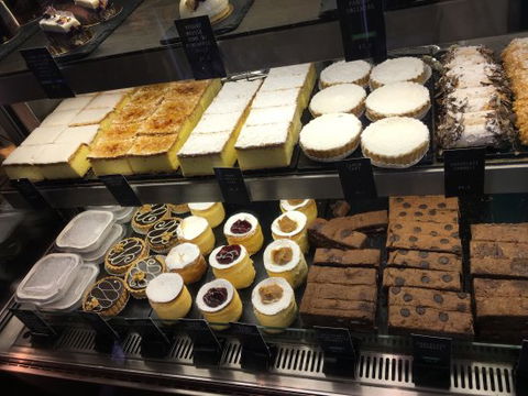 Keith's Pies - NT Tourism 0