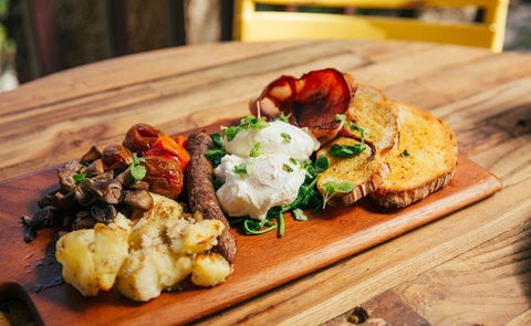 Lindsay's Cafe - NT Tourism 11