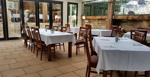 The Fitzroy Inn Dining Room - NT Tourism 5