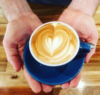 Lakeview Cafe  General Store - NT Tourism