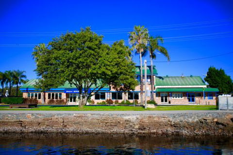 Tea Gardens Hotel–Motel - NT Tourism 0