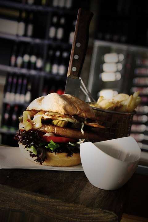 Denmans Beer Cafe - NT Tourism 1